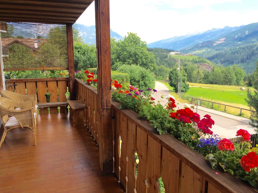 Pichler Casa Alojamento de Acomodação e Pequeno-almoço Castello-Molina di Fiemme